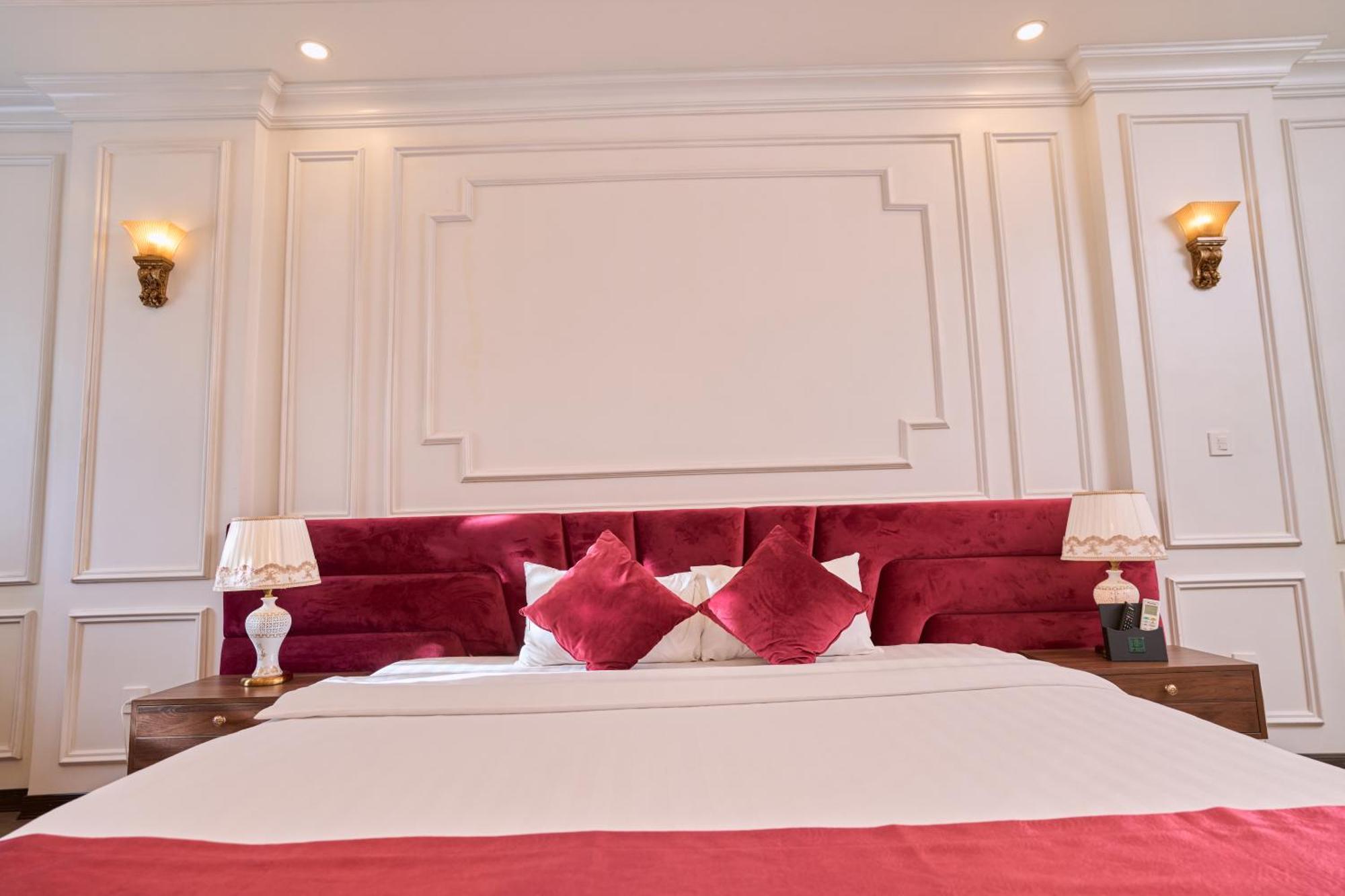 Le Haute Hotel Hai Phong Exterior foto