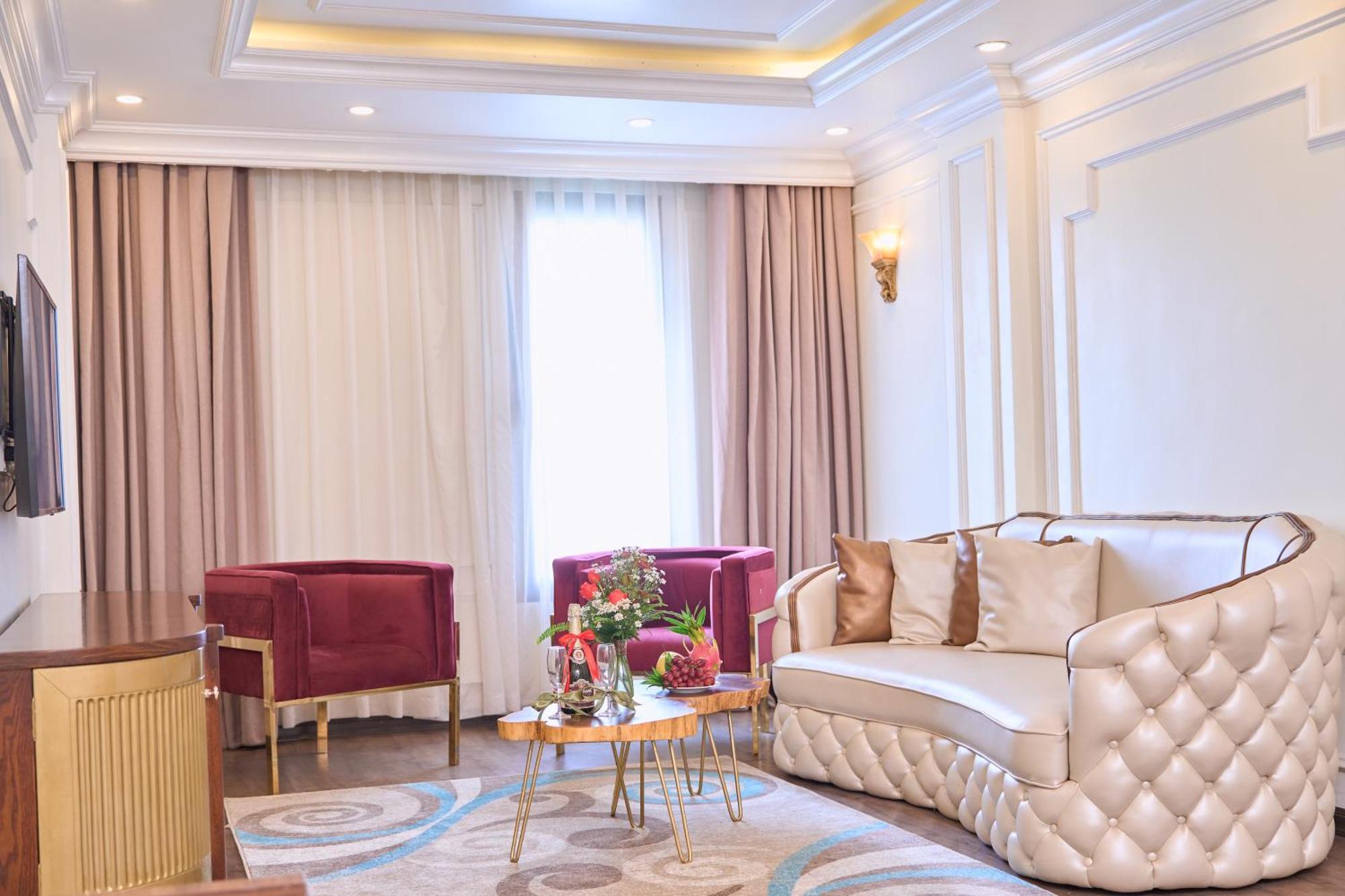 Le Haute Hotel Hai Phong Exterior foto